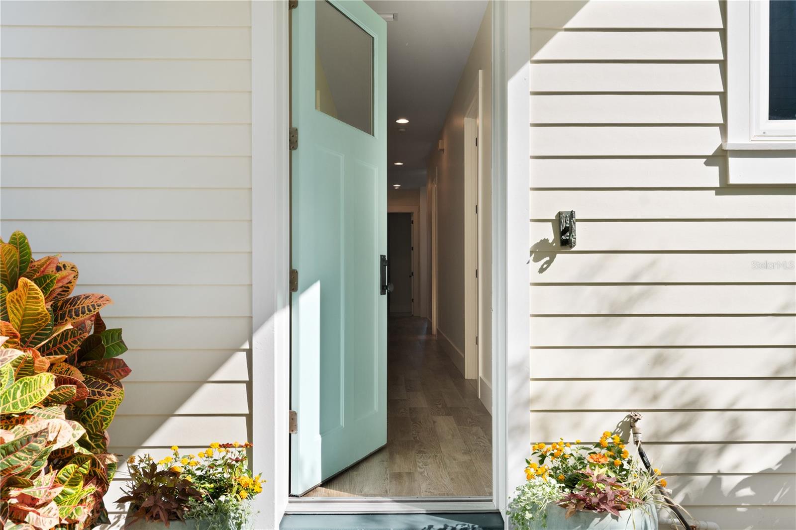 Image 5 of 45 For 2645 Atlantic Avenue