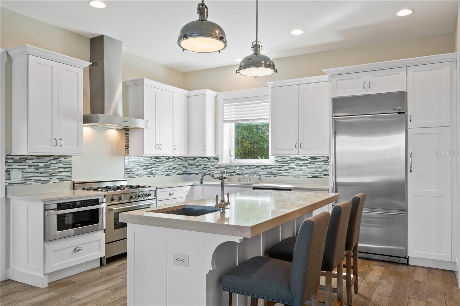 Image 7 of 45 For 2645 Atlantic Avenue