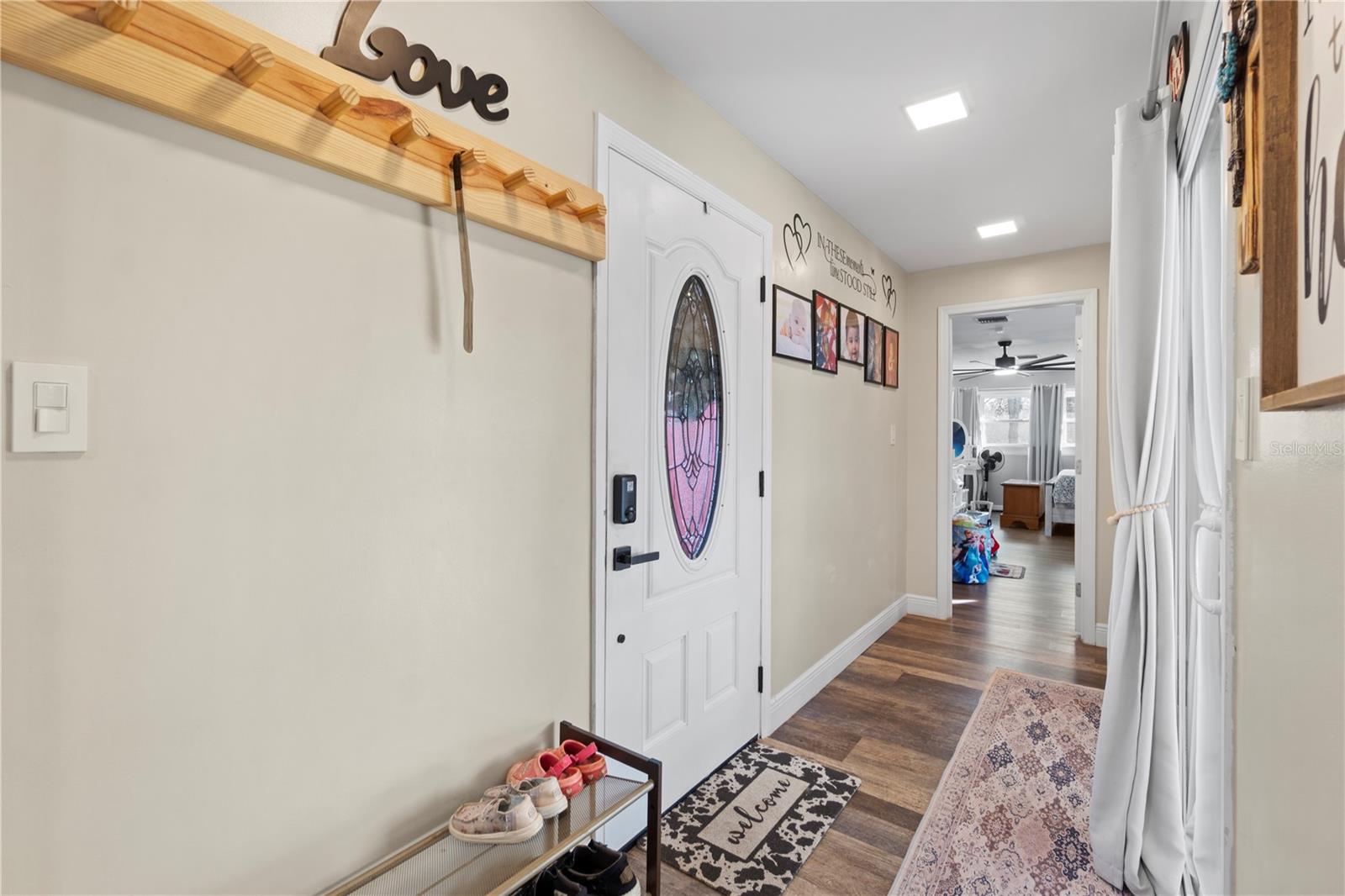 Image 7 of 60 For 15525 Villa City Road