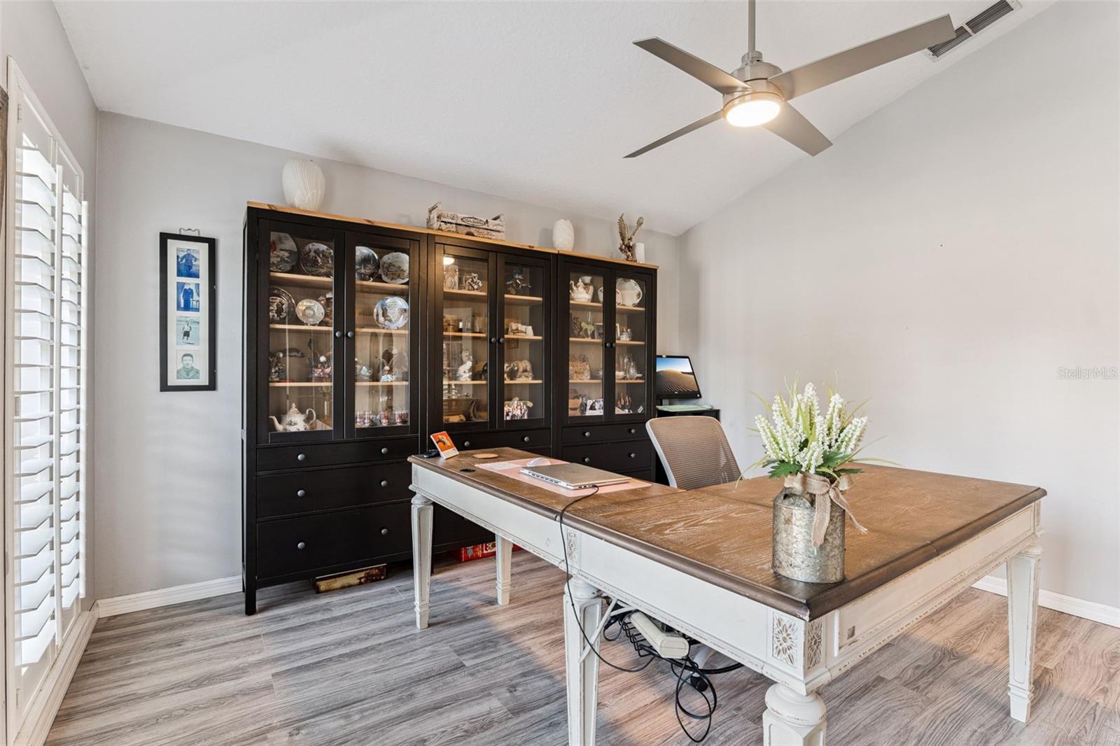 Image 7 of 40 For 500 Blossomwood Drive