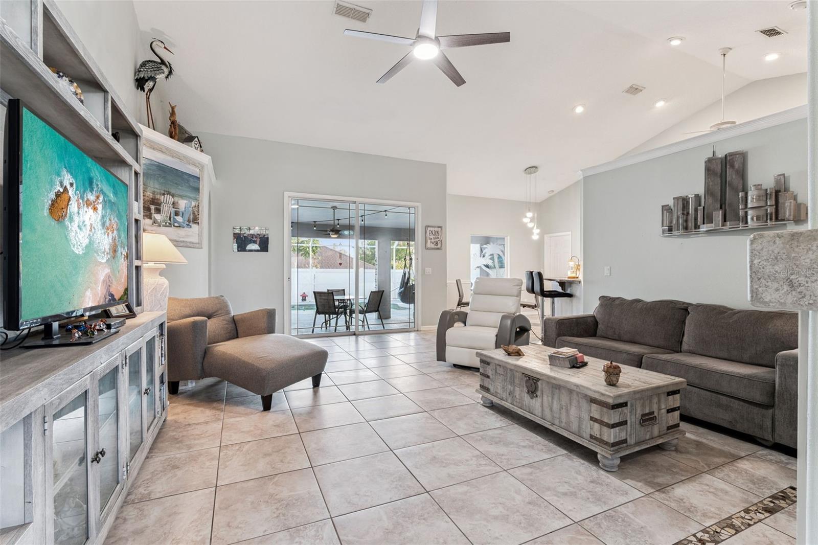 Image 9 of 40 For 500 Blossomwood Drive