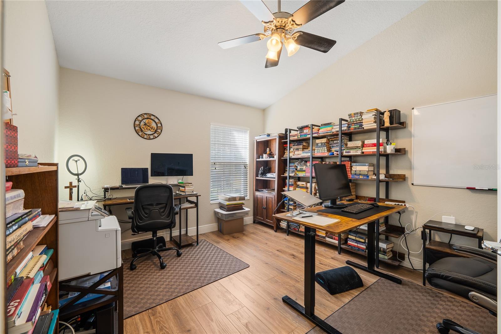 Image 18 of 35 For 1118 Berkman Circle