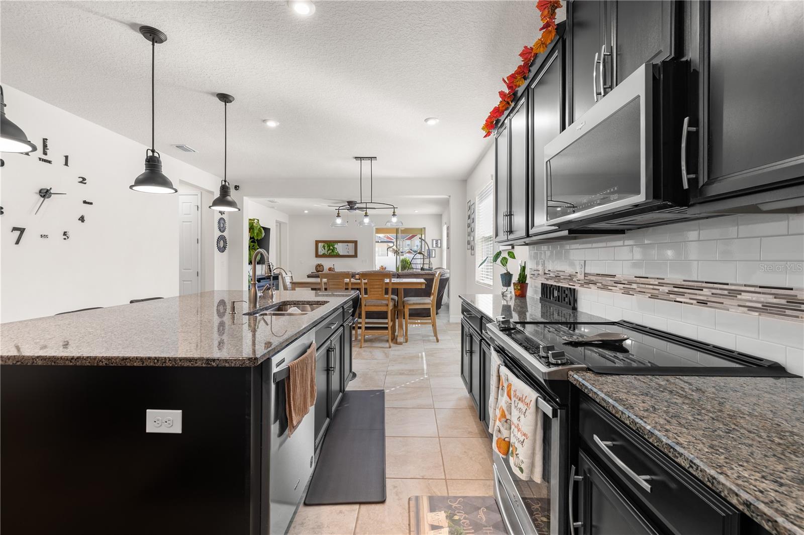 Image 13 of 65 For 2241 Avian Loop