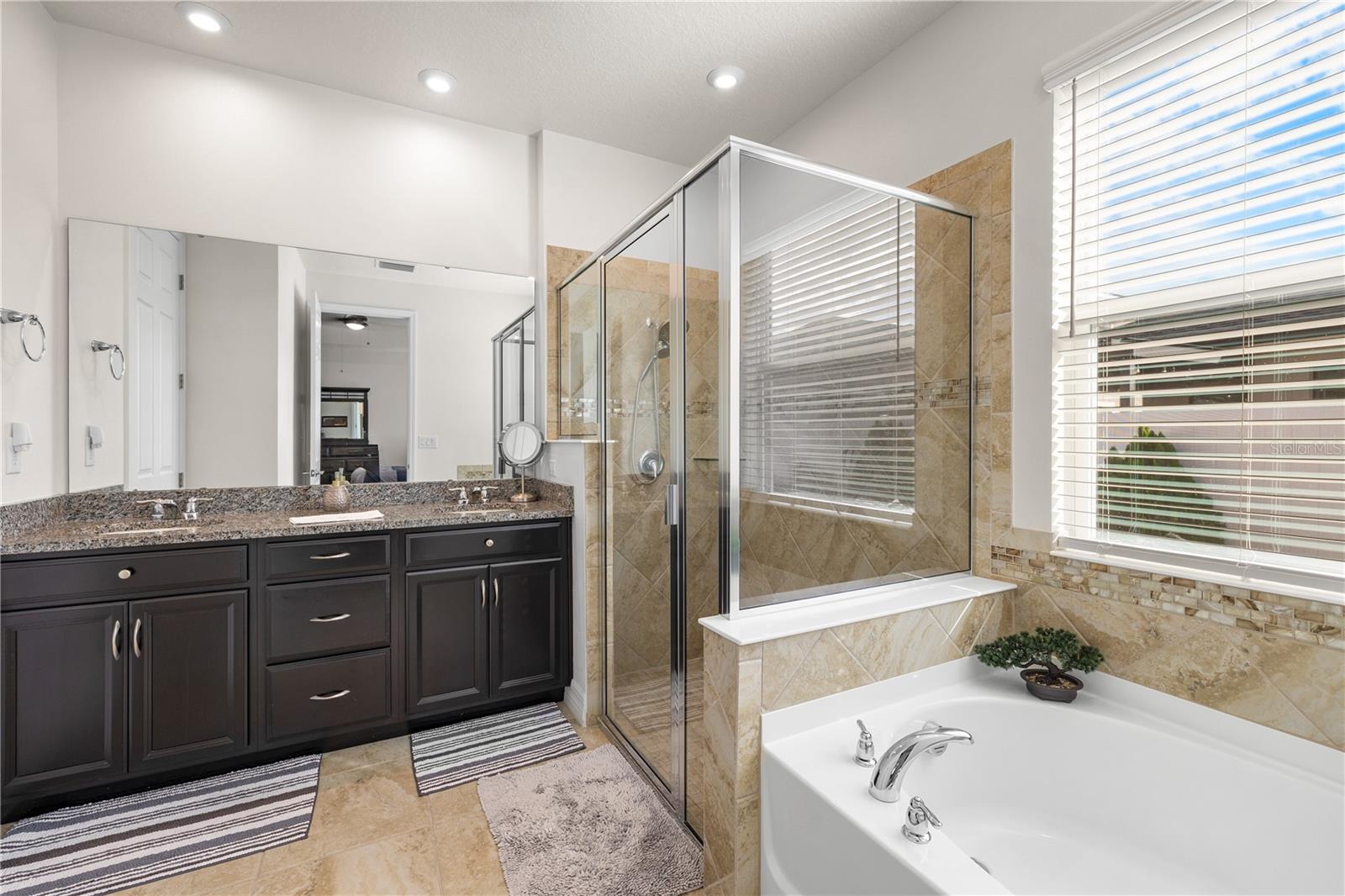 Image 25 of 65 For 2241 Avian Loop