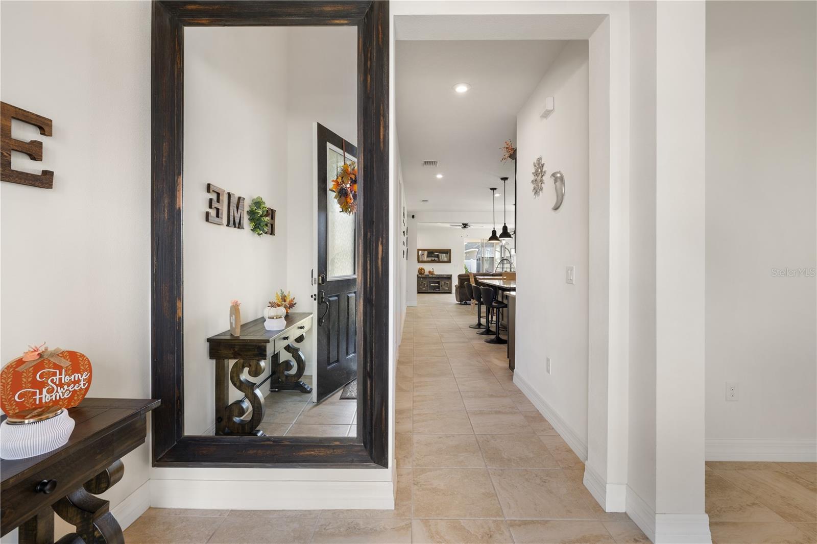 Image 5 of 65 For 2241 Avian Loop