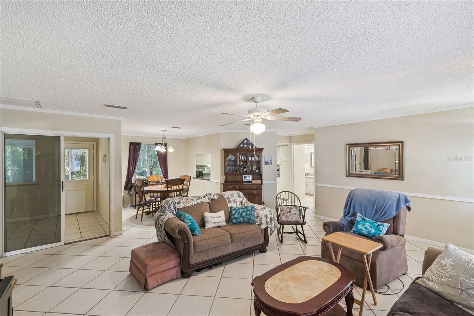 Image 10 of 35 For 10943 86 Court