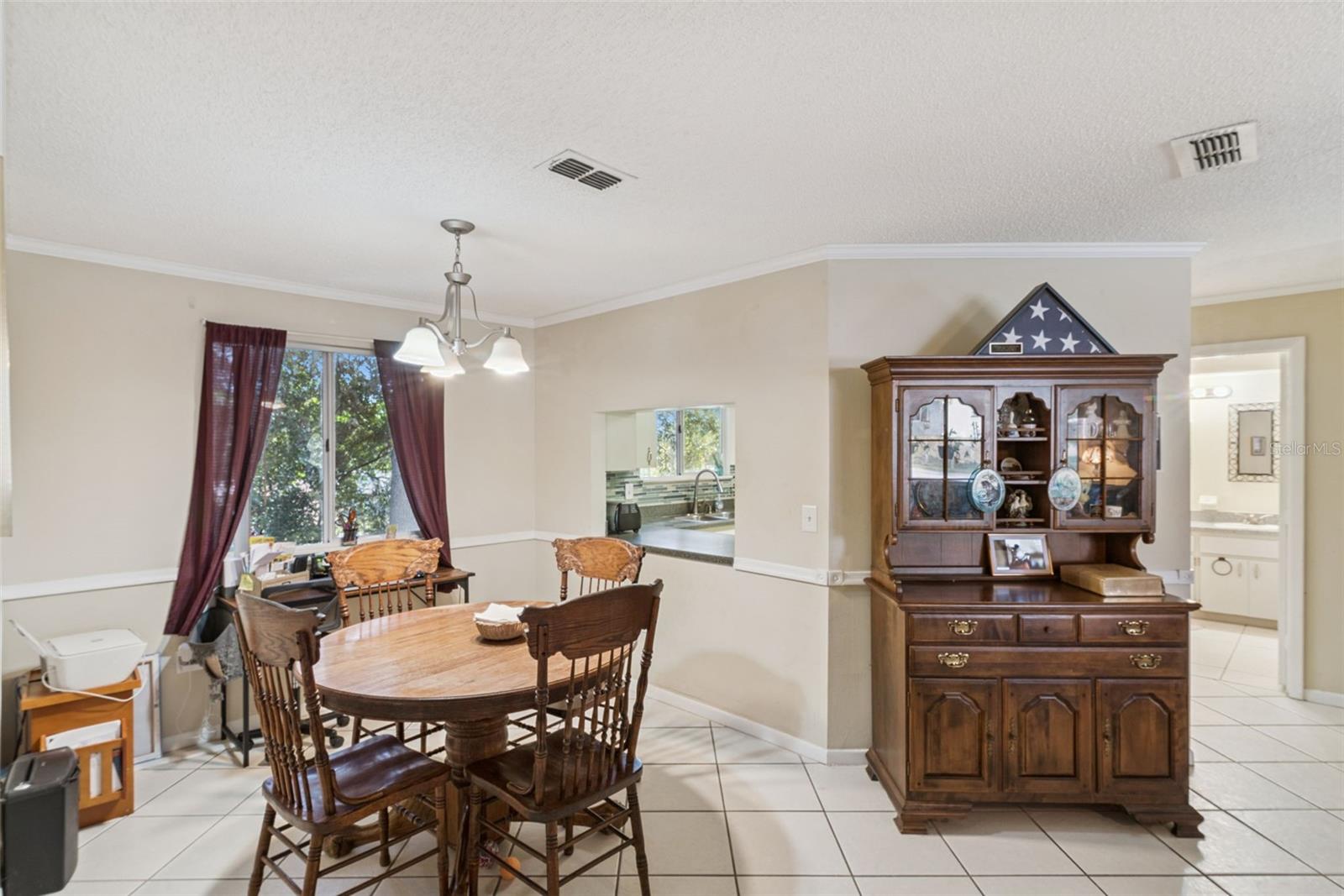 Image 13 of 35 For 10943 86 Court