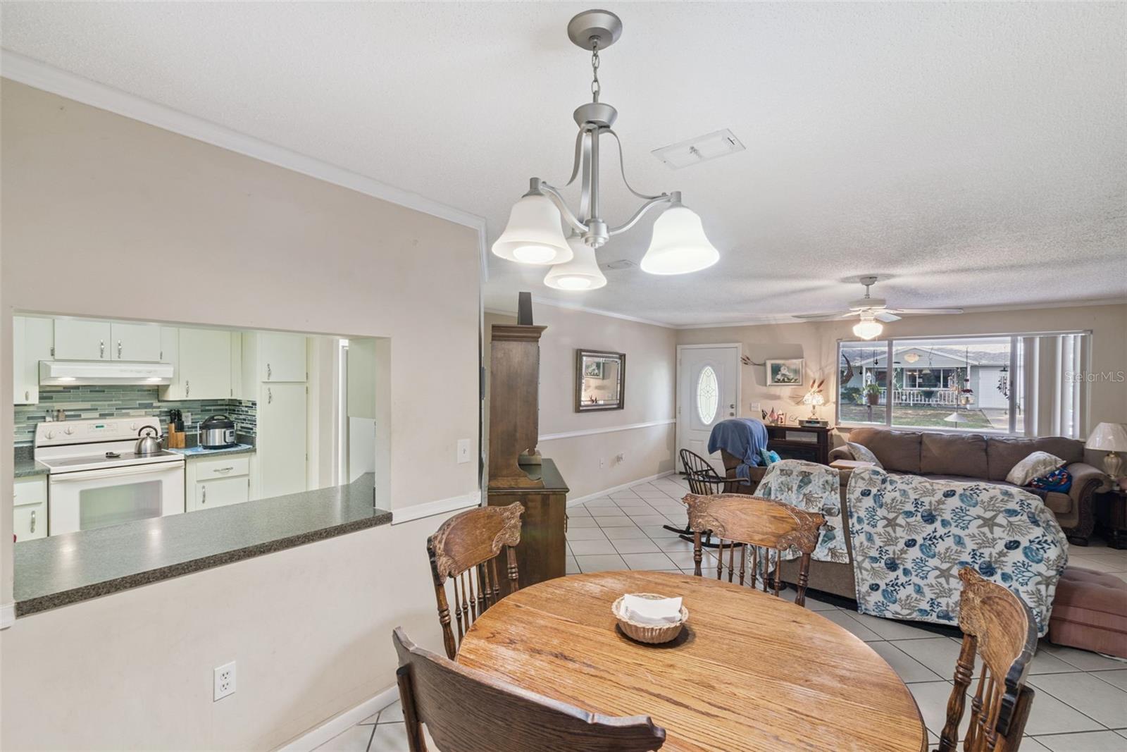 Image 15 of 35 For 10943 86 Court