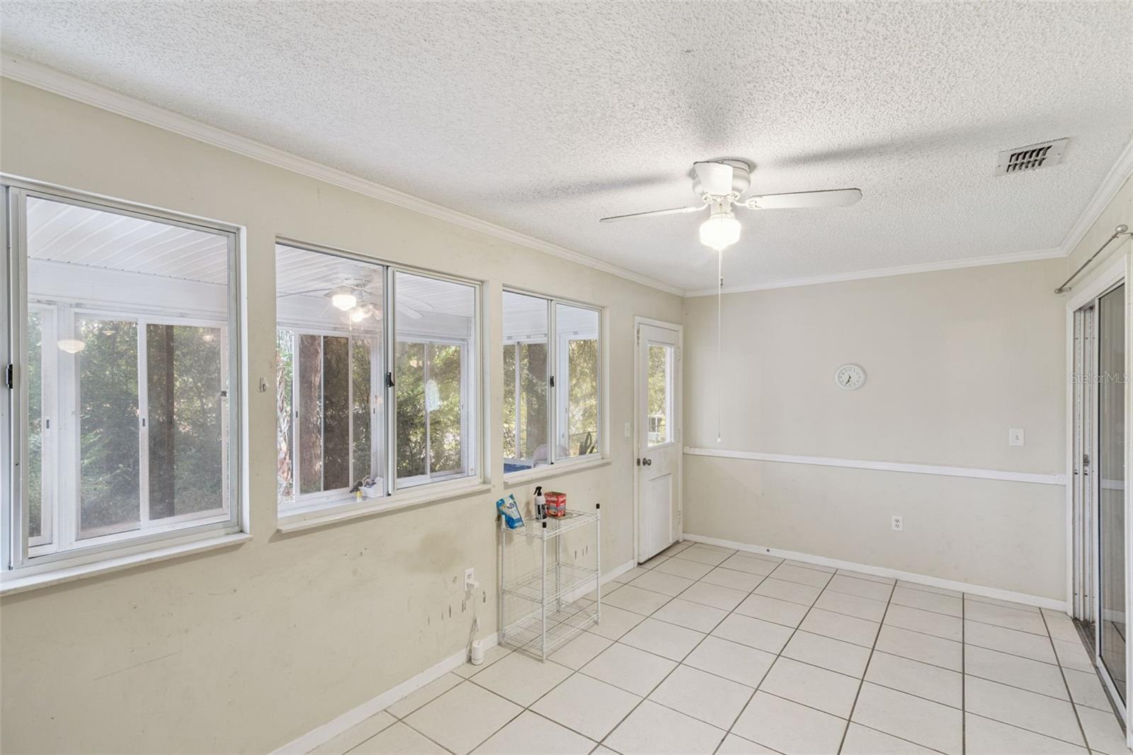 Image 31 of 35 For 10943 86 Court