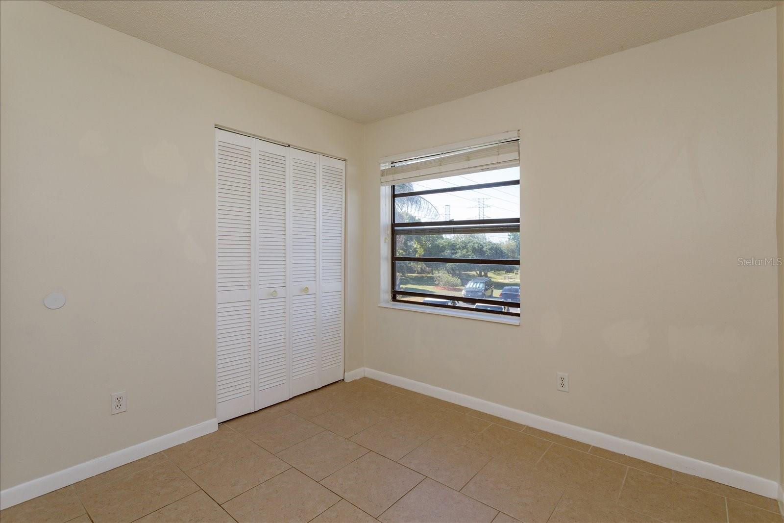 Image 11 of 19 For 4047 Atrium Drive U-7