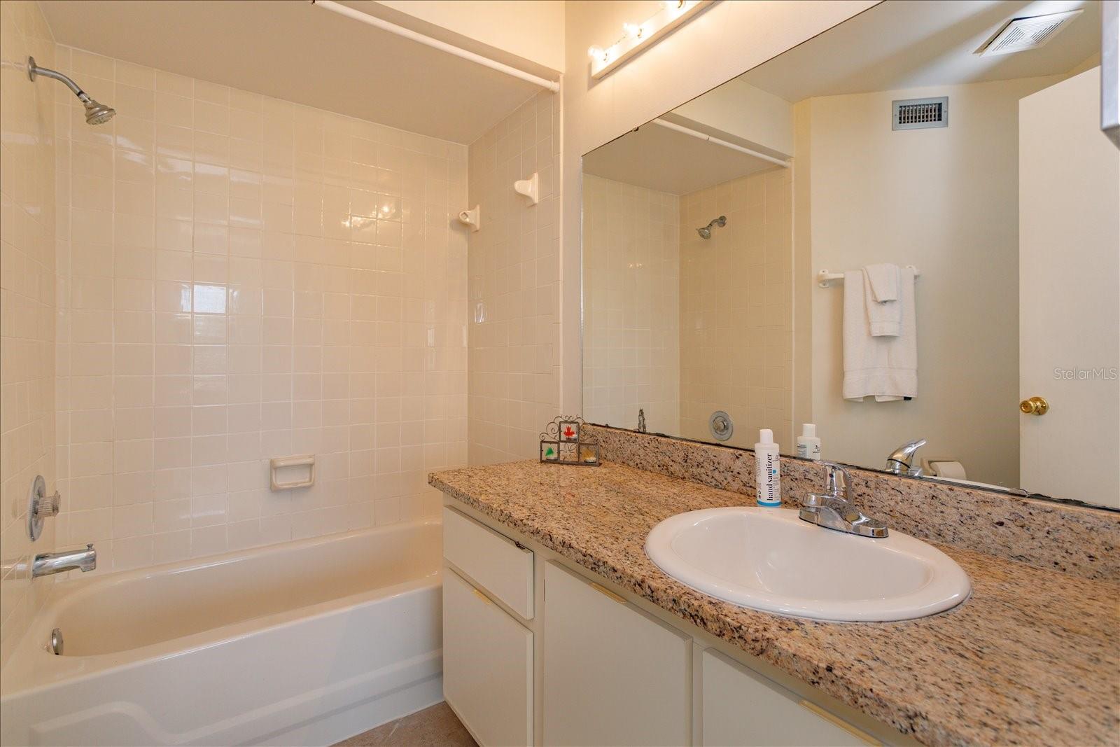 Image 14 of 19 For 4047 Atrium Drive U-7