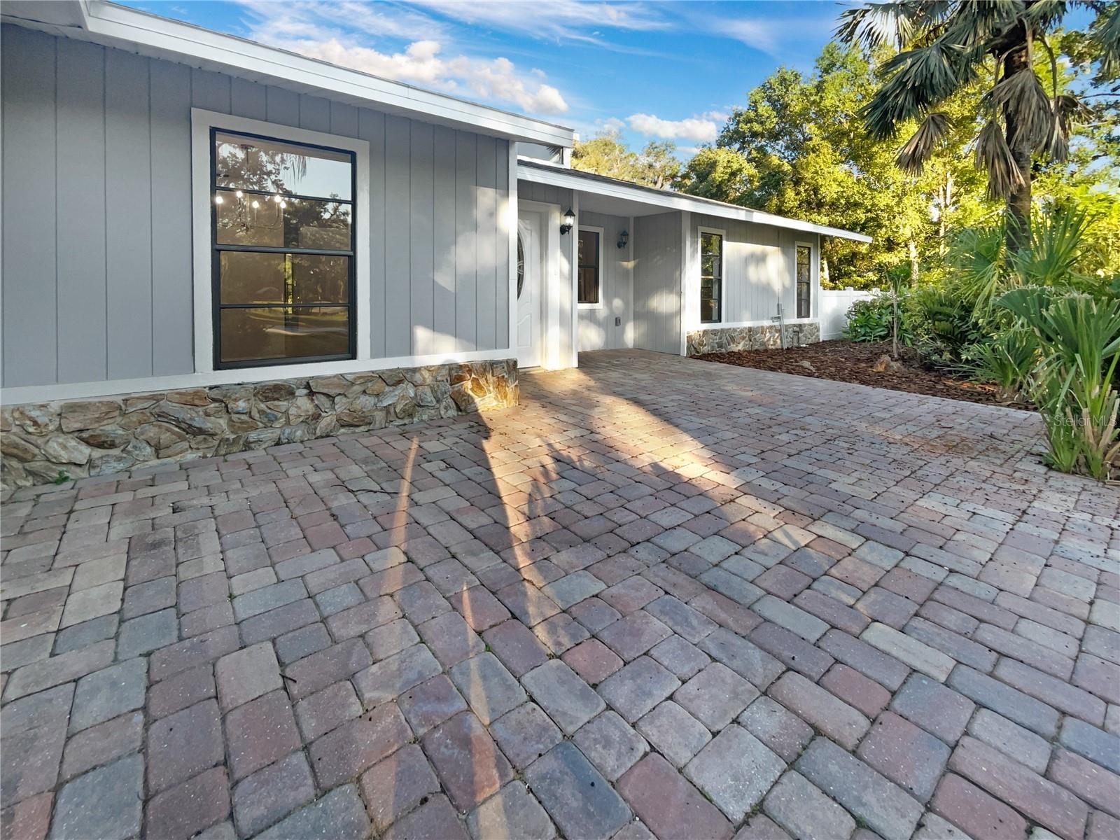 Image 20 of 49 For 3014 65th Street E