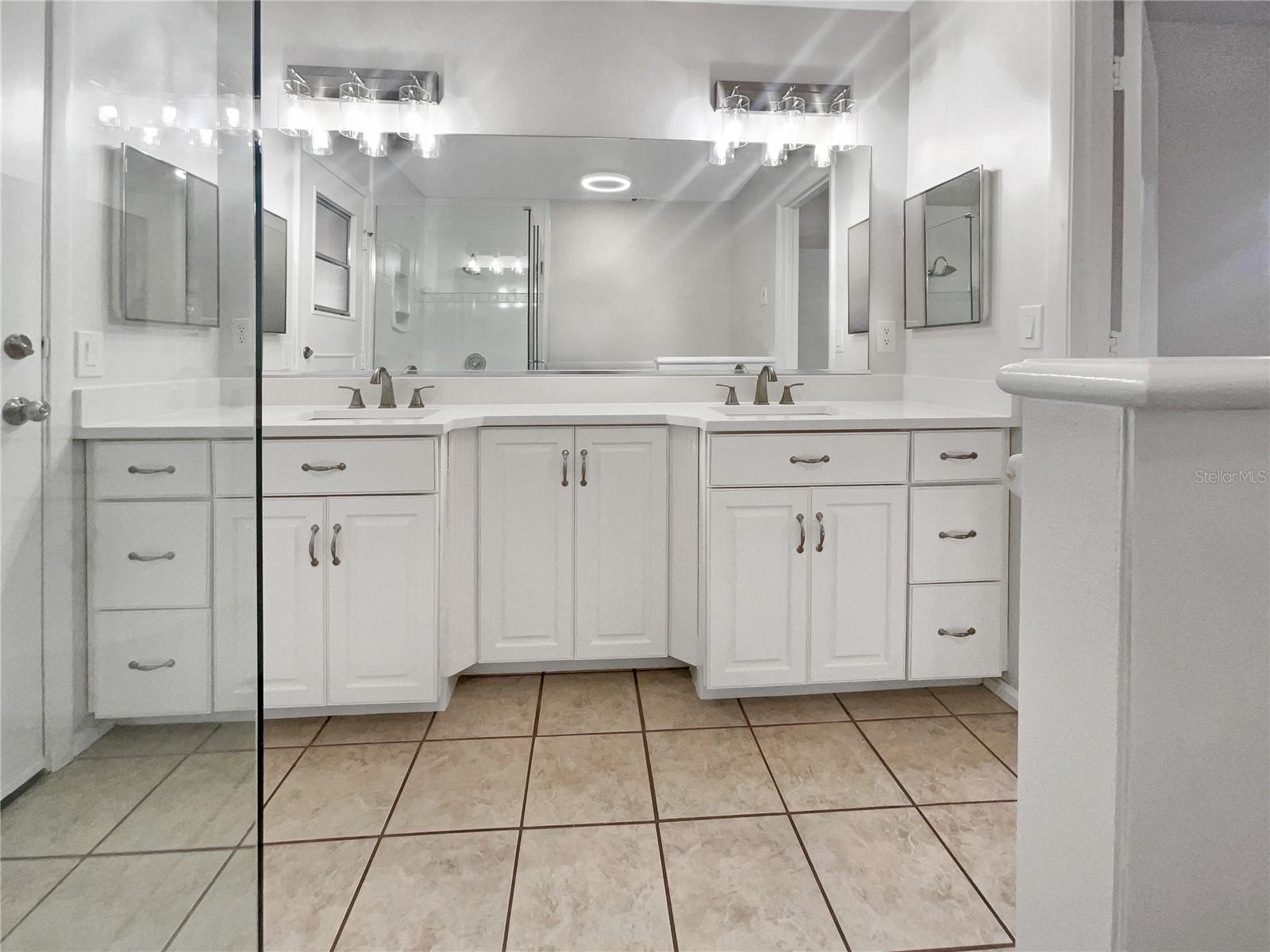 Image 26 of 49 For 3014 65th Street E