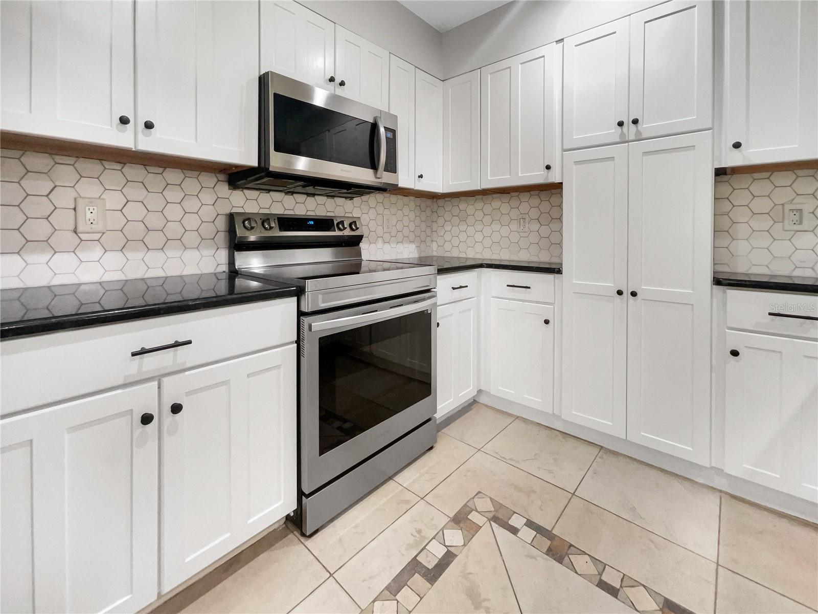 Image 35 of 49 For 3014 65th Street E