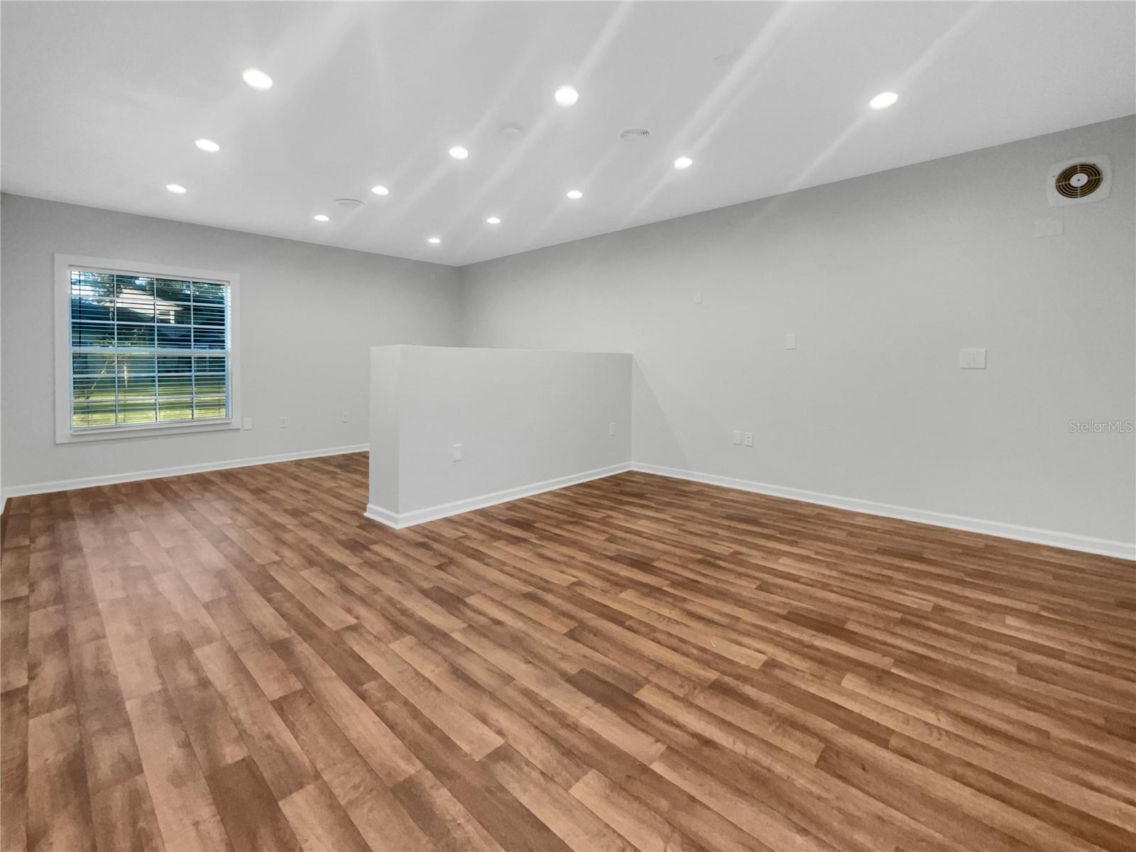 Image 42 of 49 For 3014 65th Street E