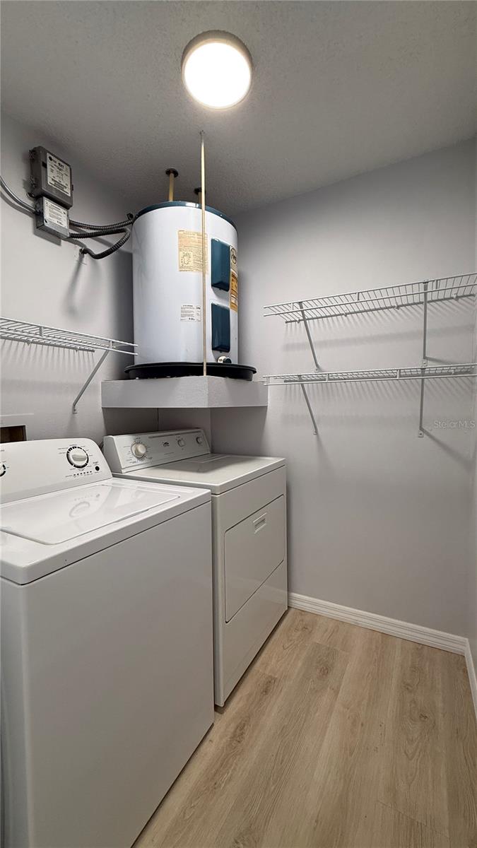 Image 29 of 32 For 555 Hunter Circle