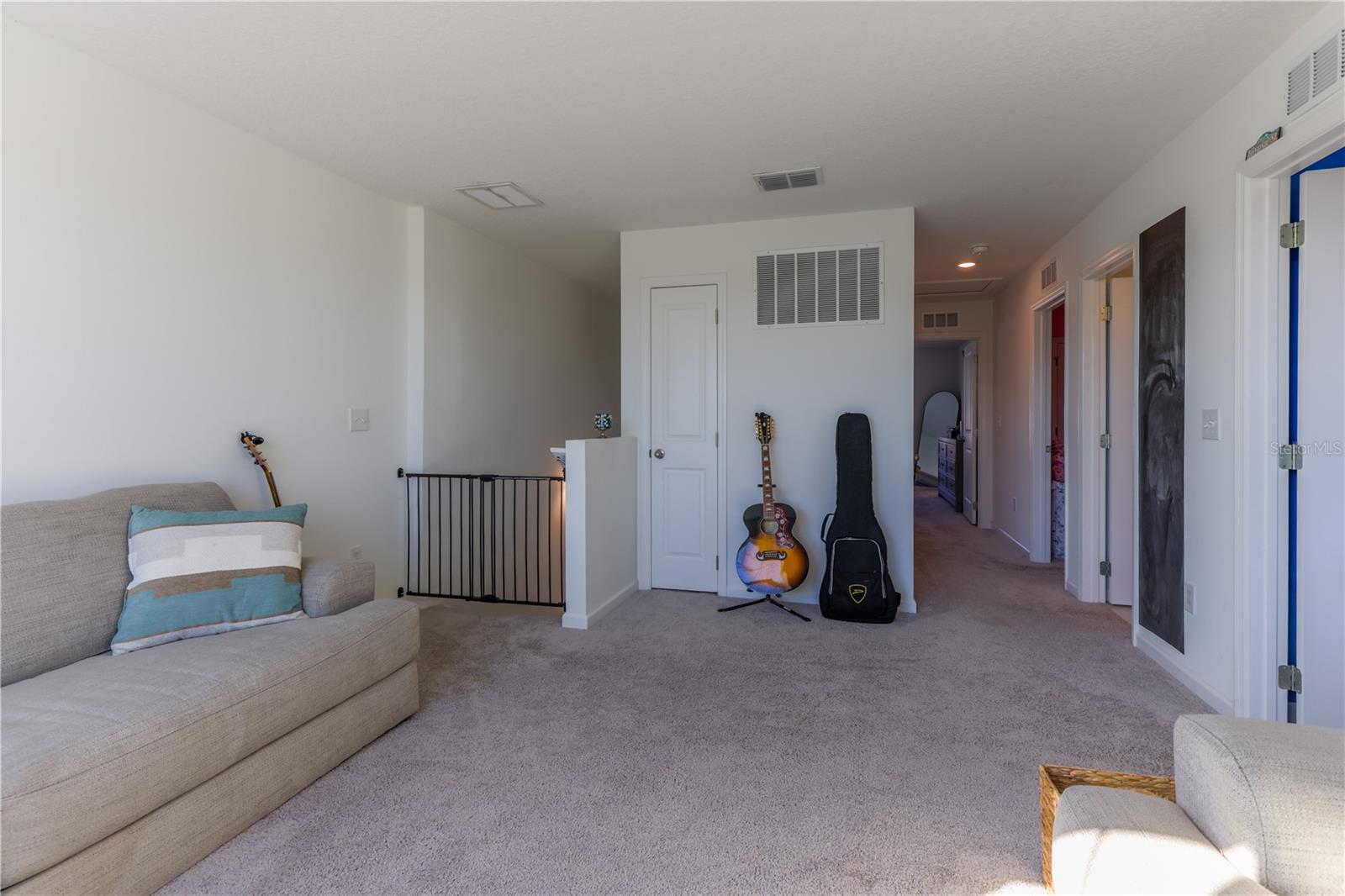 Image 19 of 24 For 2240 Hemingway Circle