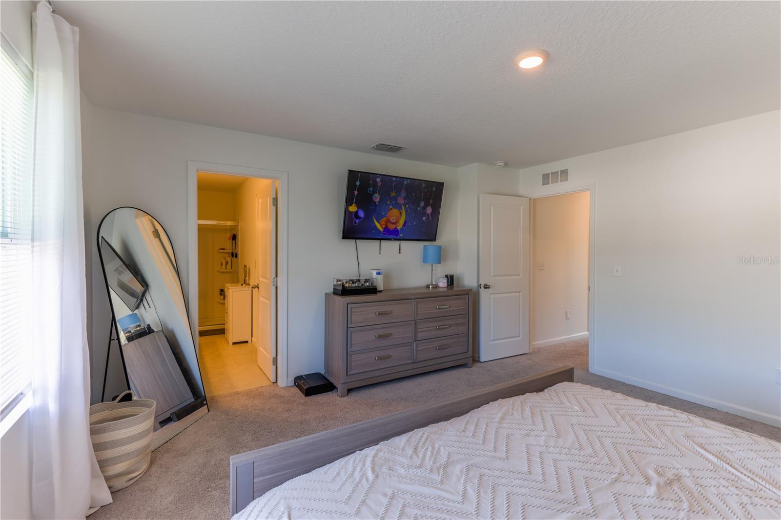 Image 20 of 24 For 2240 Hemingway Circle