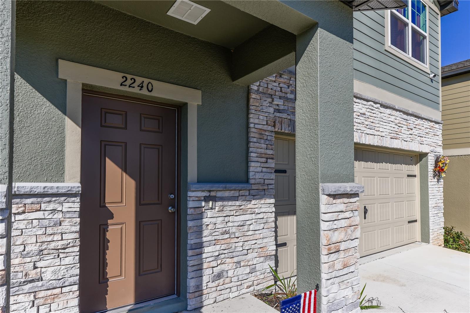 Image 4 of 24 For 2240 Hemingway Circle