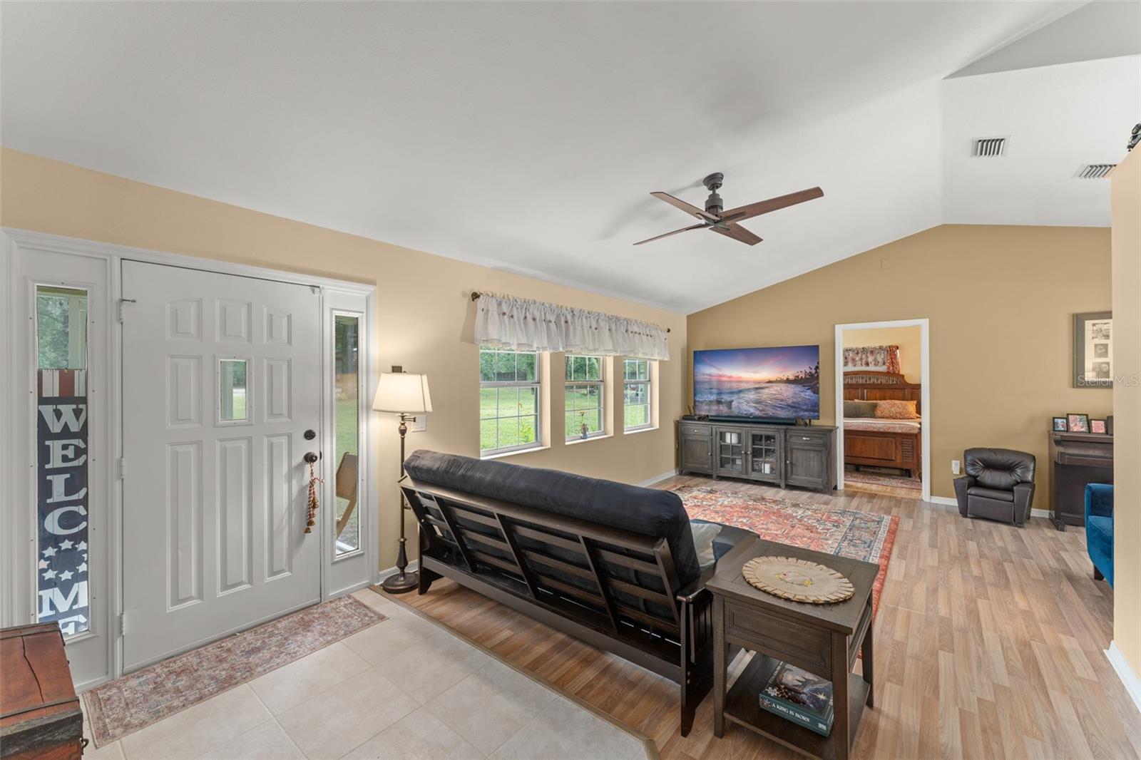 Image 11 of 71 For 22126 Quale Grove Road