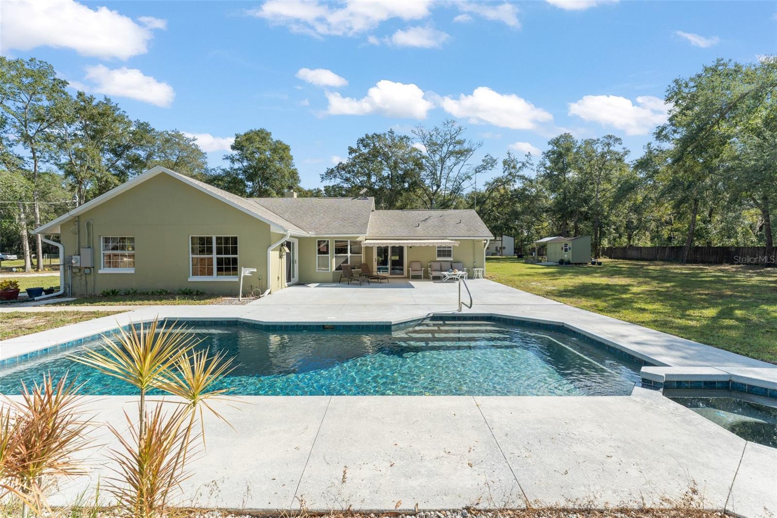 Image 2 of 71 For 22126 Quale Grove Road