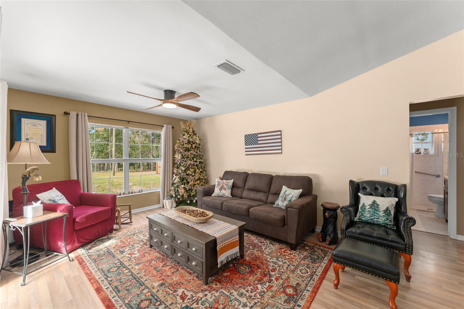 Image 26 of 71 For 22126 Quale Grove Road