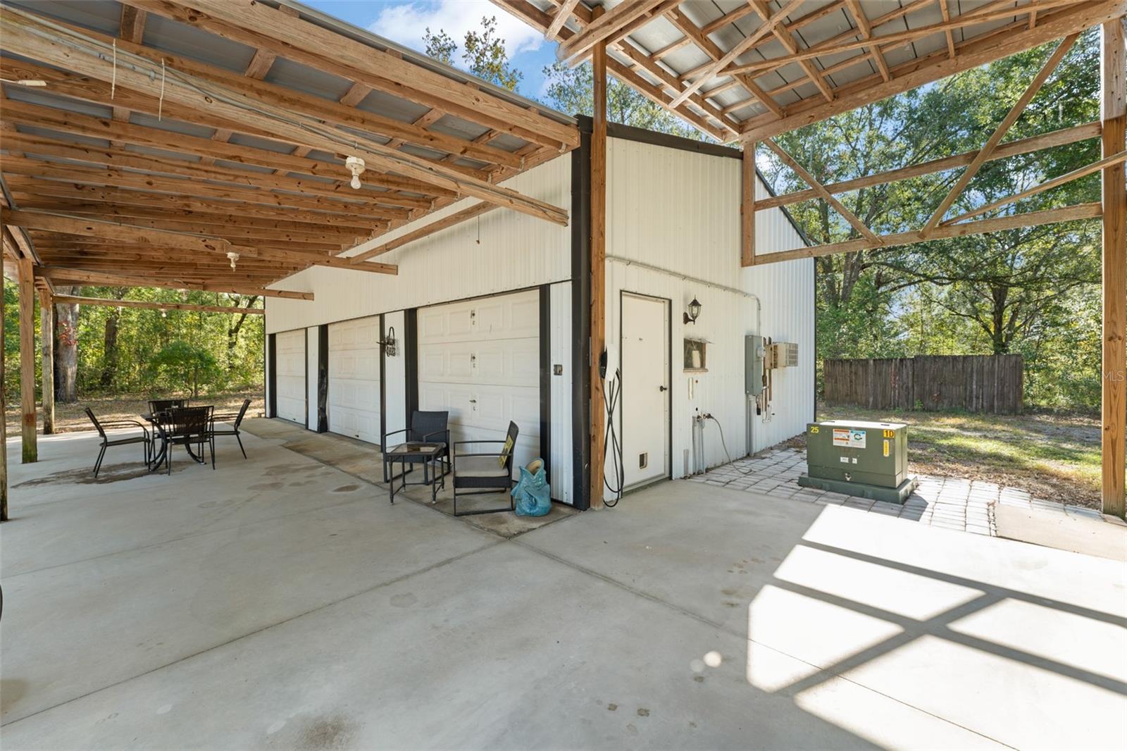 Image 4 of 71 For 22126 Quale Grove Road