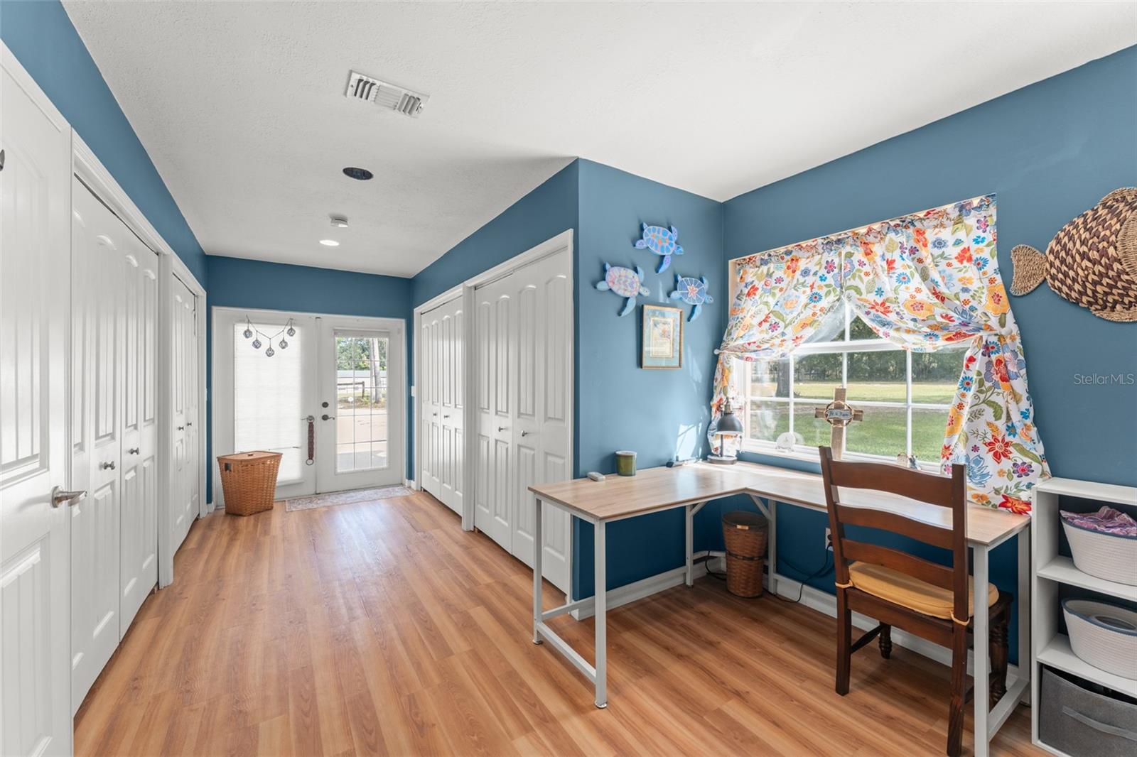 Image 41 of 71 For 22126 Quale Grove Road