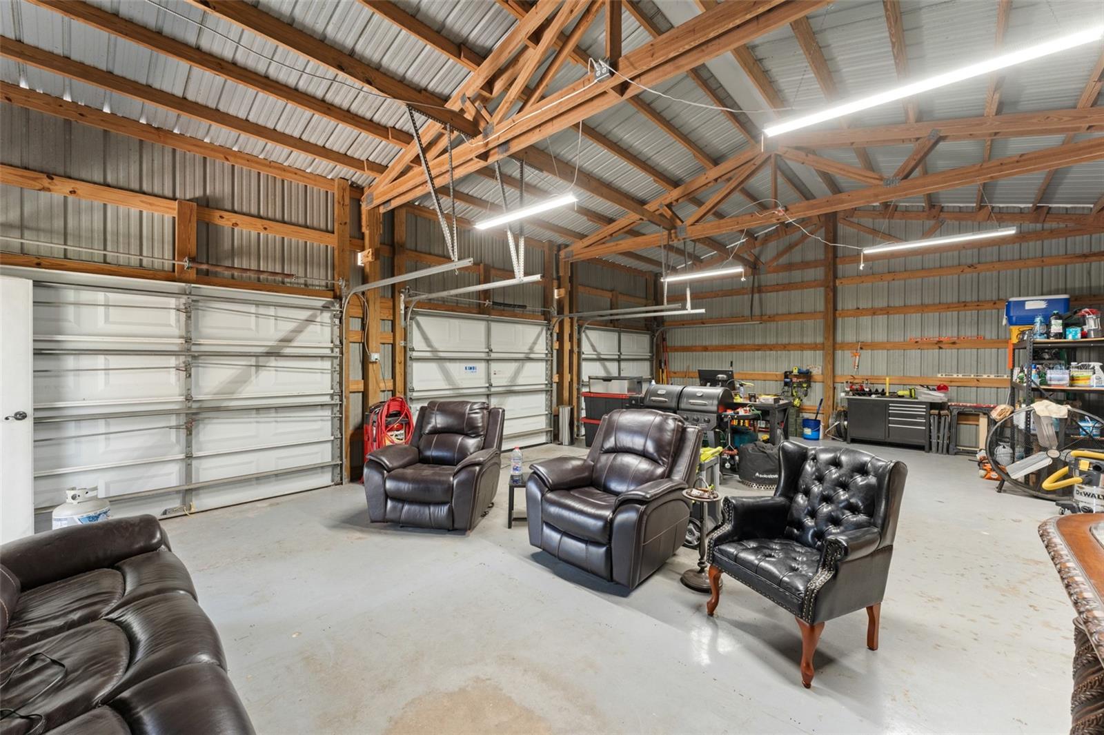 Image 55 of 71 For 22126 Quale Grove Road