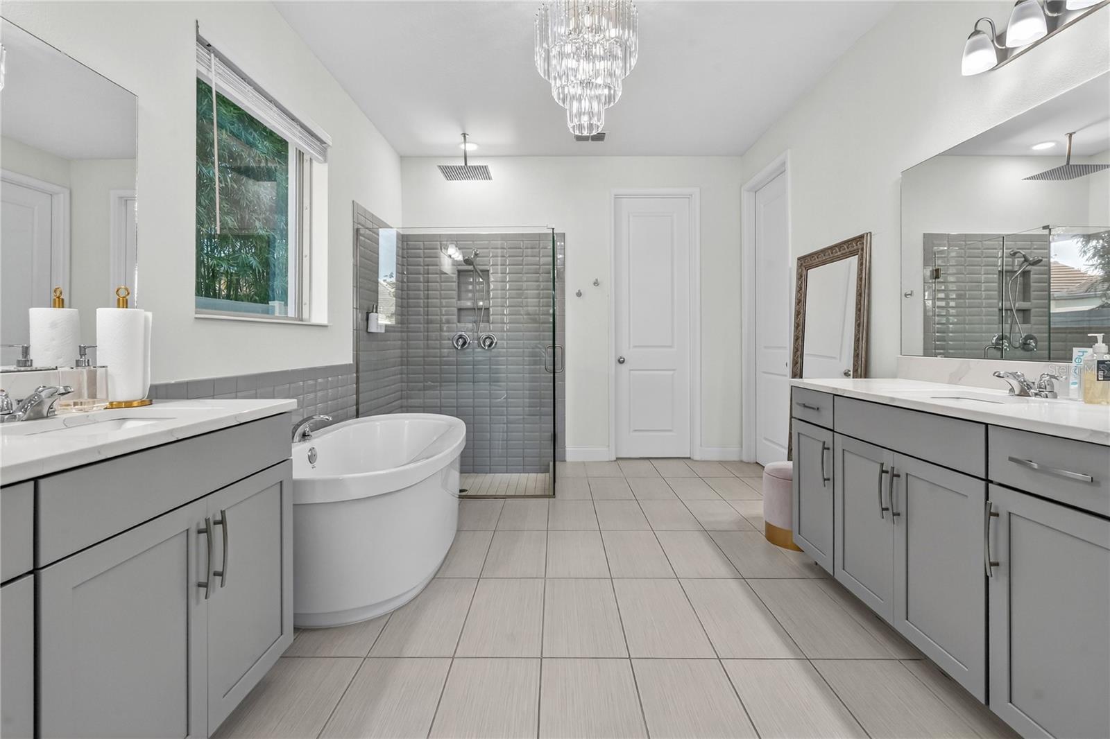 Image 22 of 55 For 10710 Belle Maisons Drive