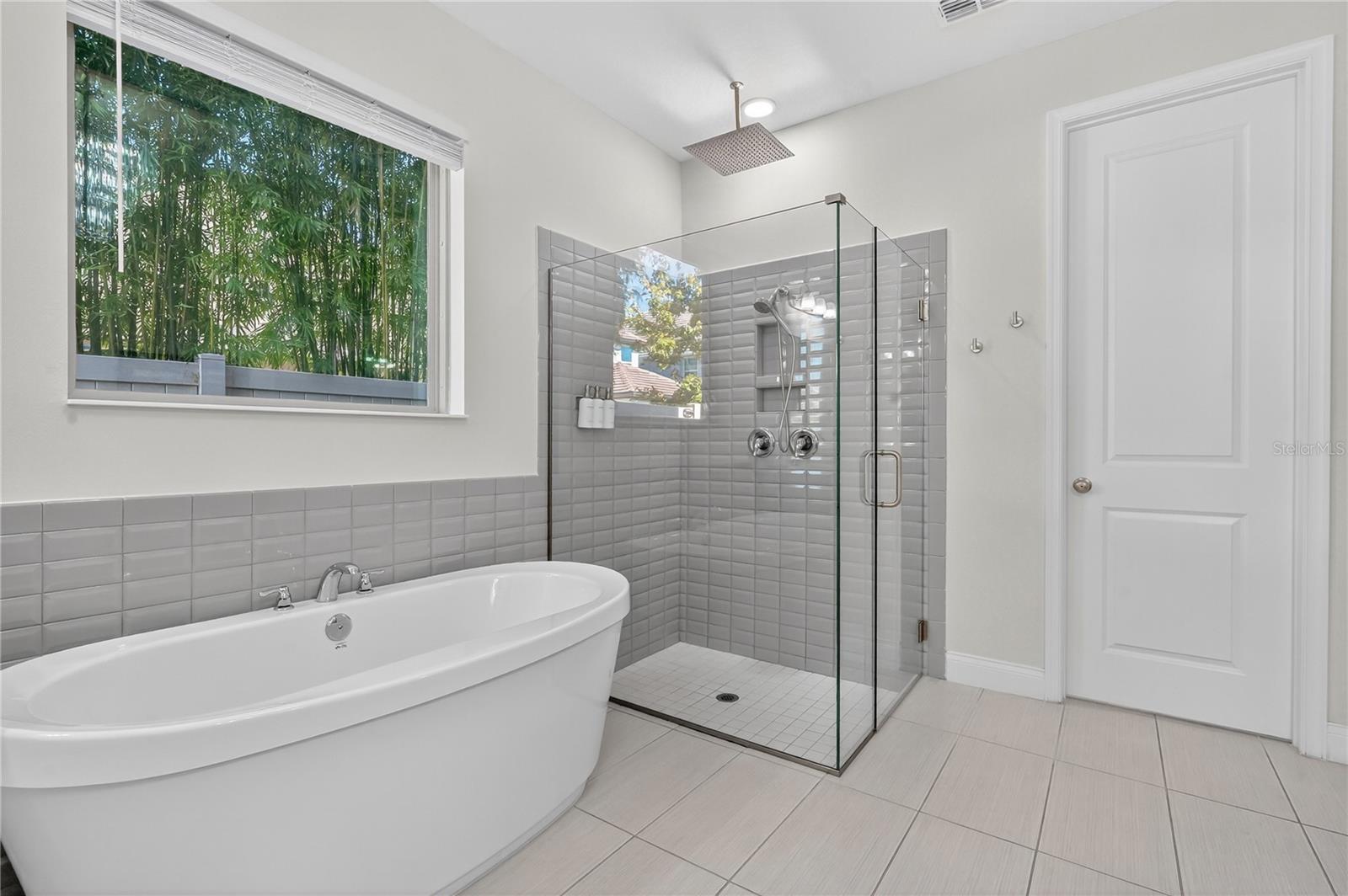 Image 23 of 55 For 10710 Belle Maisons Drive