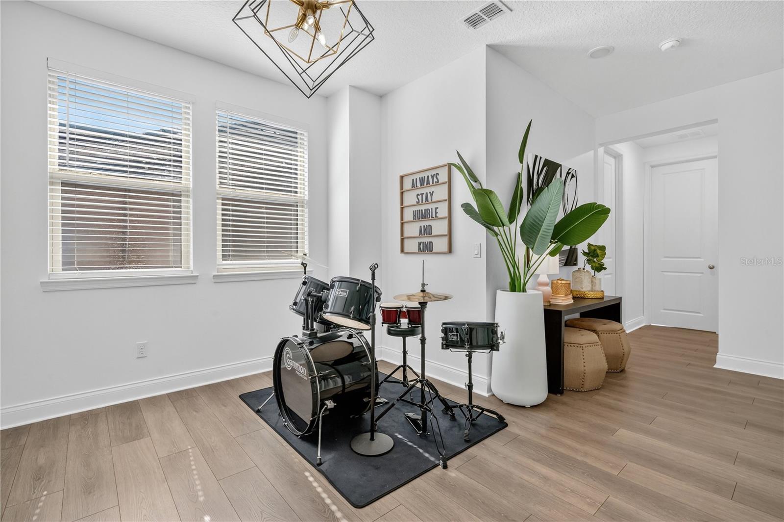 Image 26 of 55 For 10710 Belle Maisons Drive