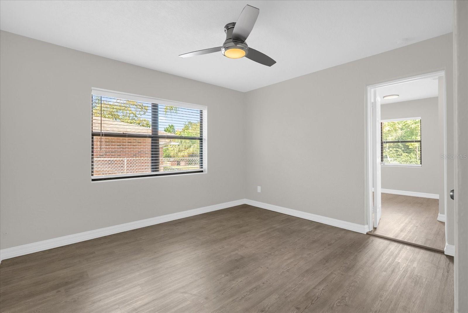 Image 13 of 27 For 30 Sanford Avenue