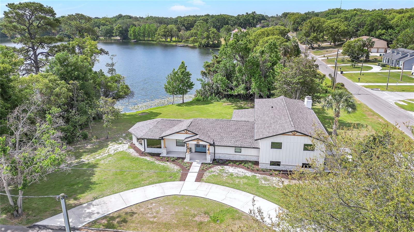 Image 2 of 63 For 40 Laurel Street