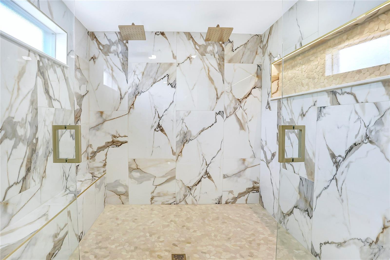 Image 39 of 63 For 40 Laurel Street