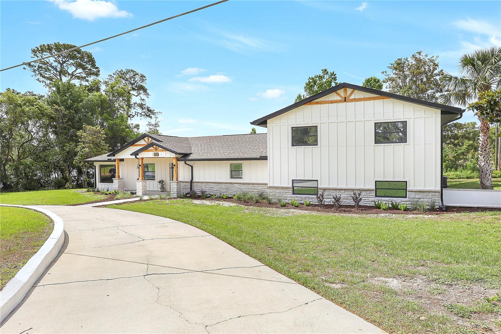 Image 58 of 63 For 40 Laurel Street