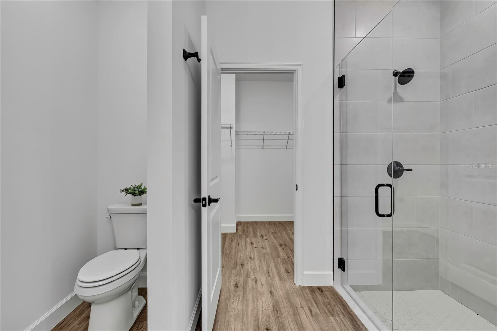 Image 27 of 64 For 16007 Magpie Road