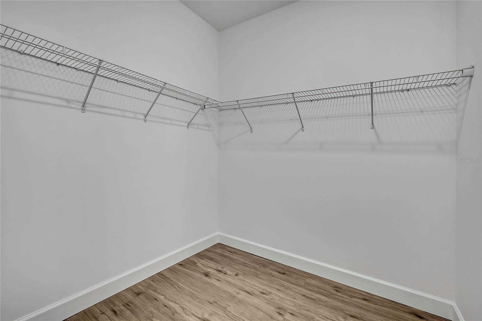 Image 29 of 64 For 16007 Magpie Road