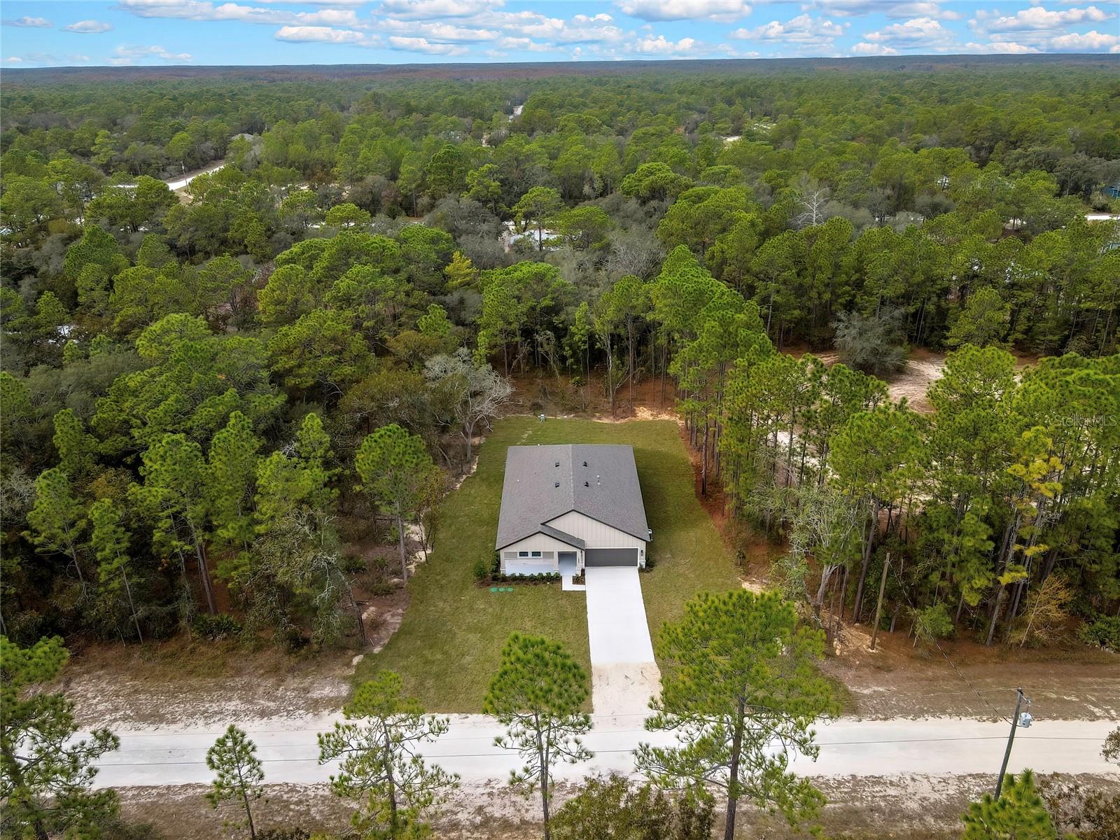 Image 61 of 64 For 16007 Magpie Road