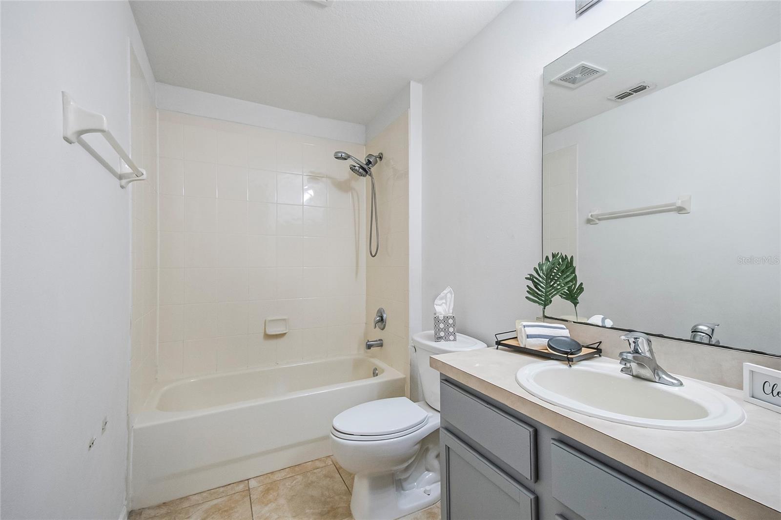 Image 19 of 22 For 4848 Aguila Place