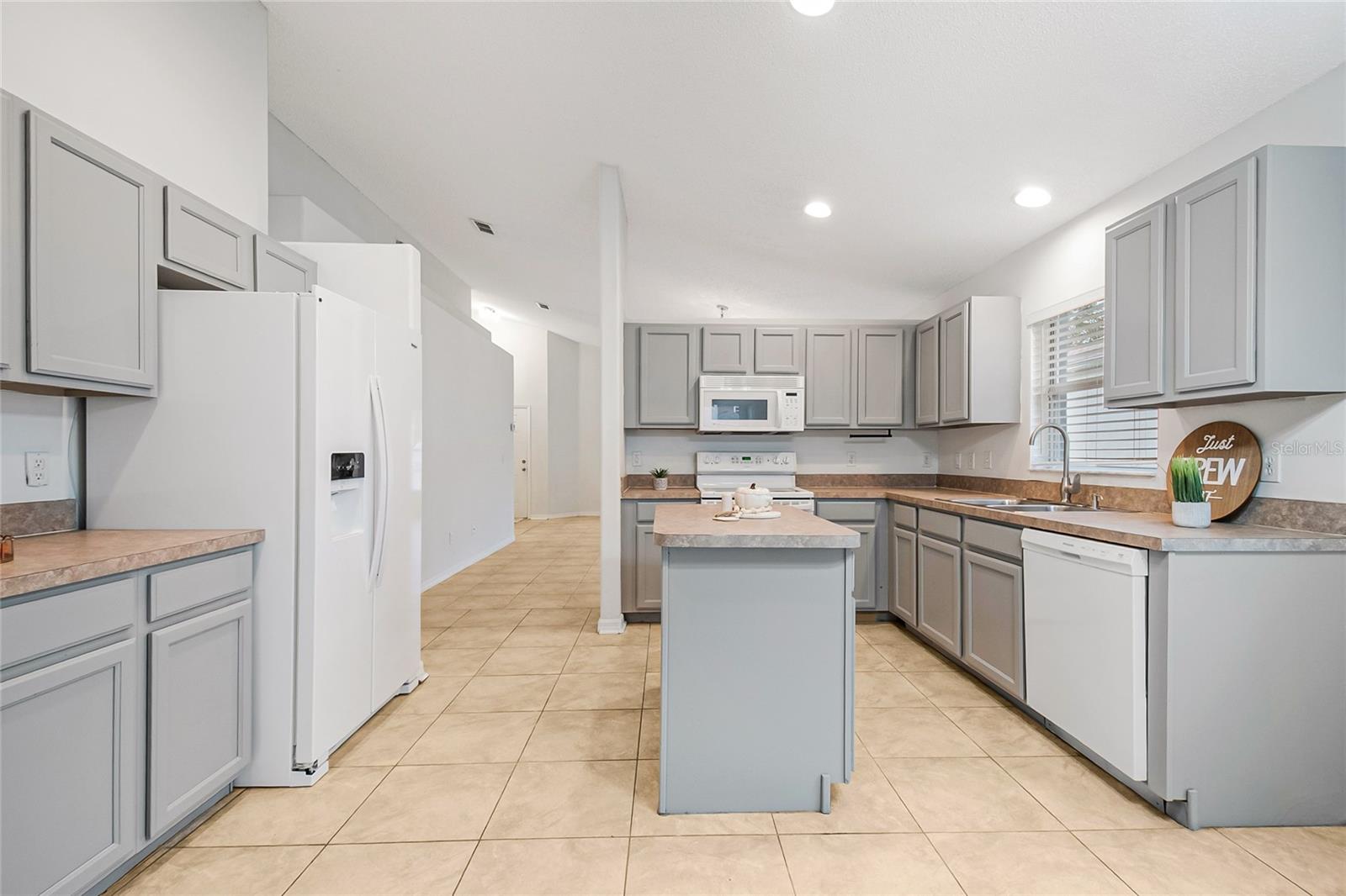 Image 9 of 22 For 4848 Aguila Place