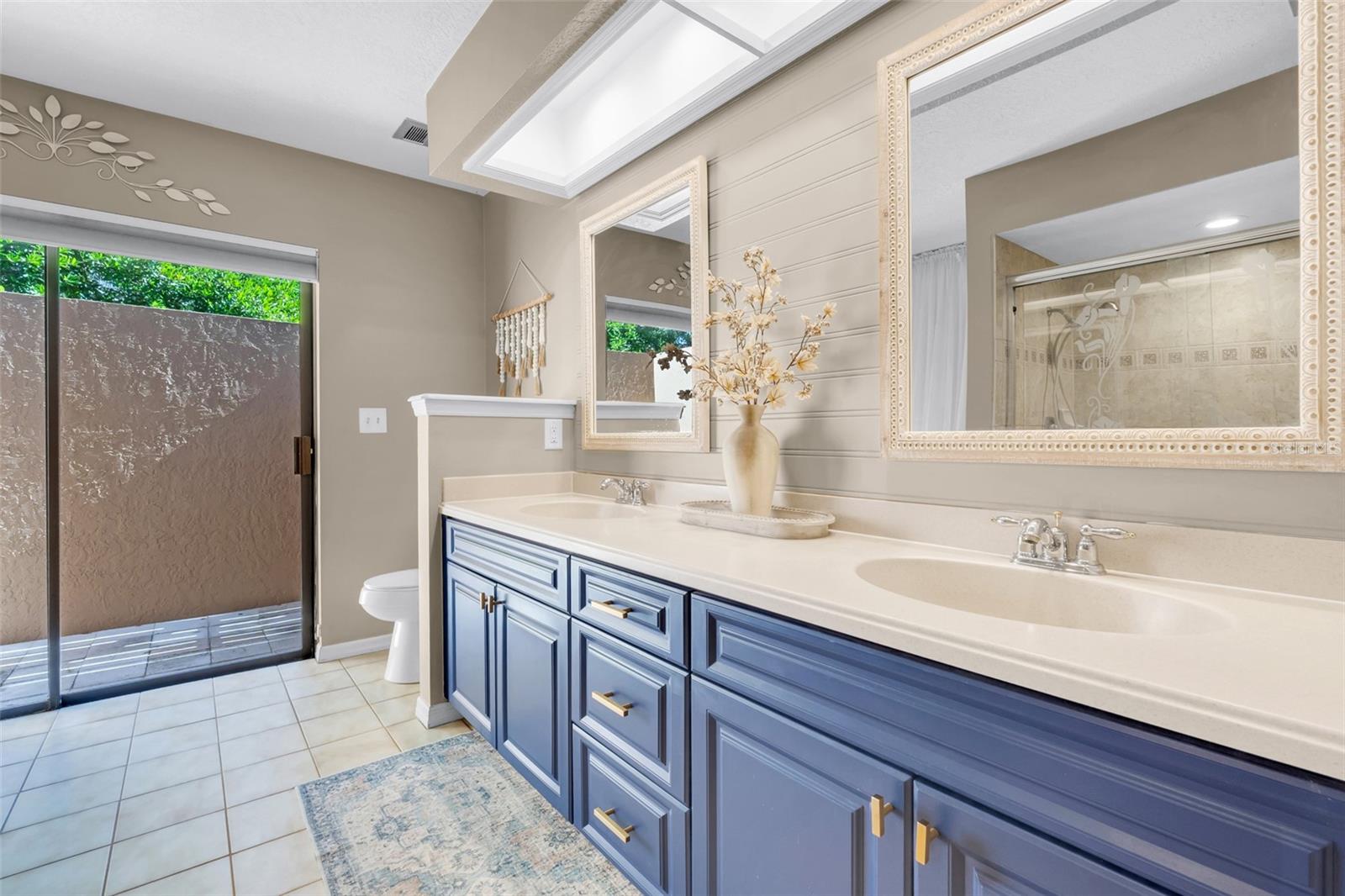 Image 29 of 68 For 2282 Springs Landing Boulevard