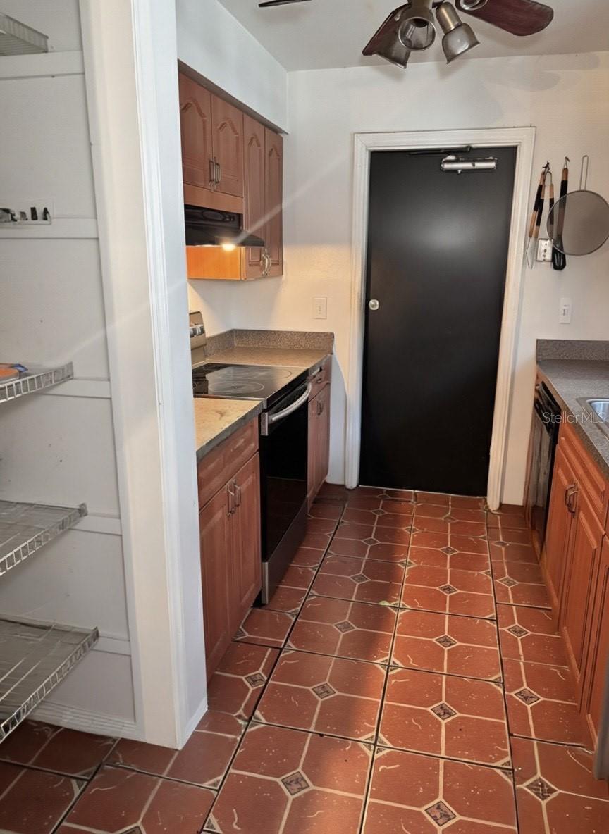 Image 4 of 9 For 6506 Gamble Drive