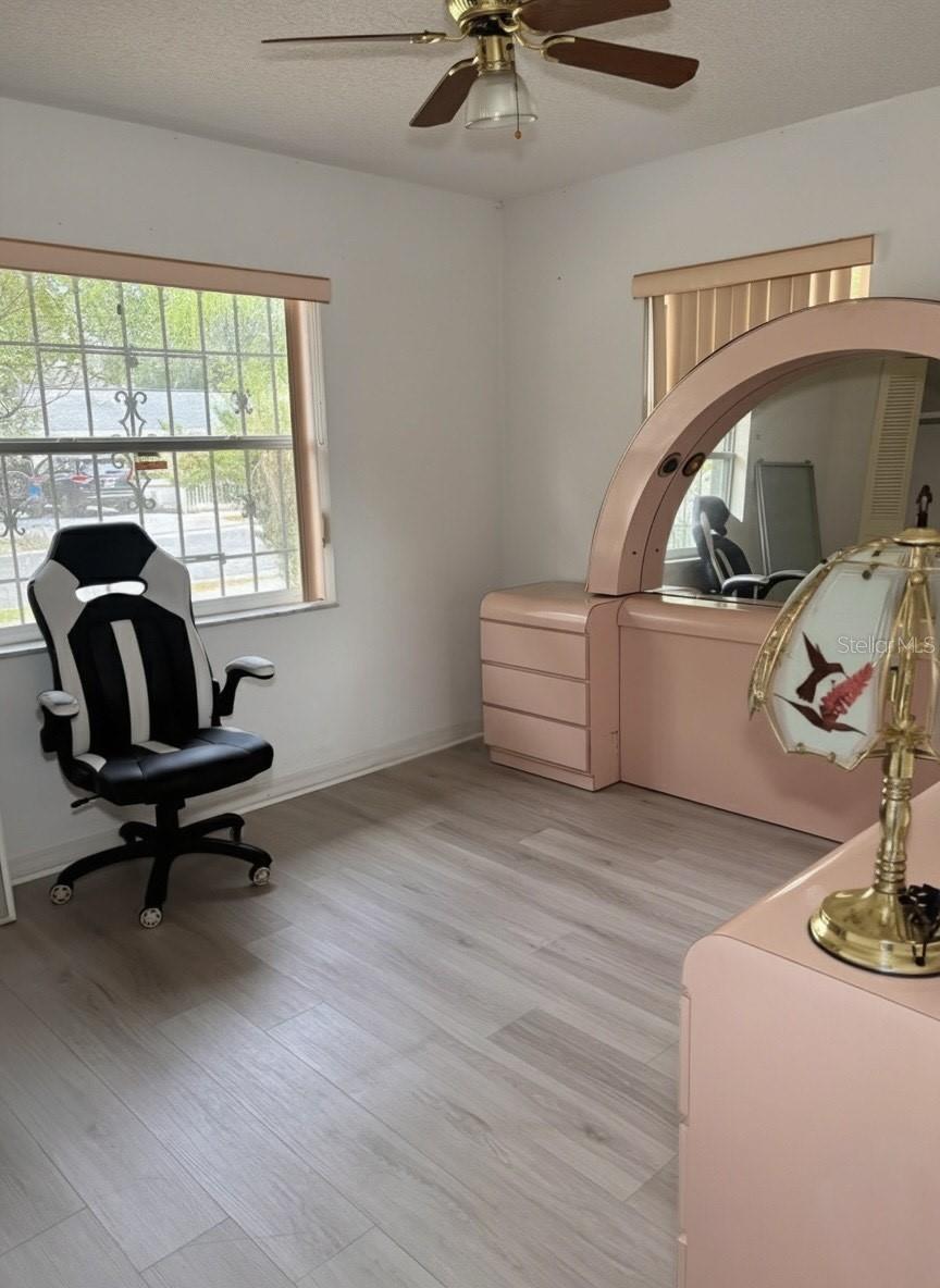 Image 7 of 9 For 6506 Gamble Drive