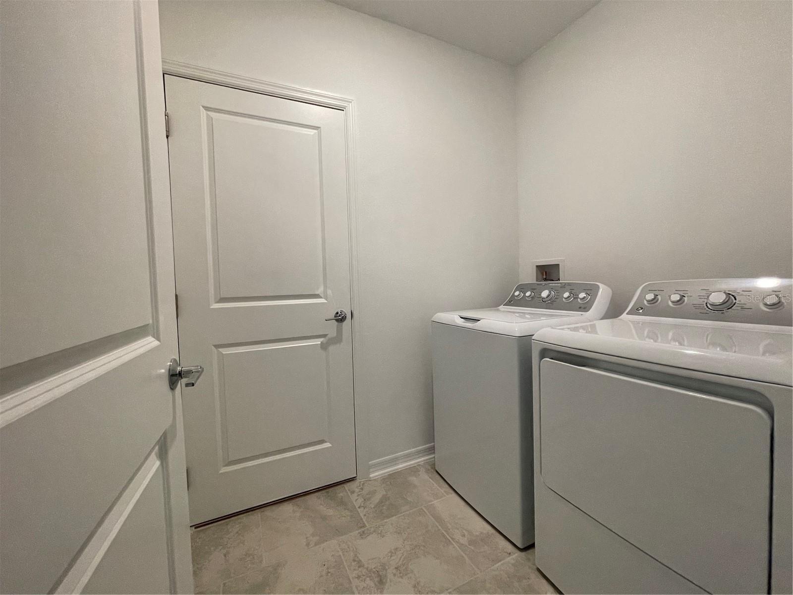 Image 13 of 24 For 2805 Muller Oak Loop