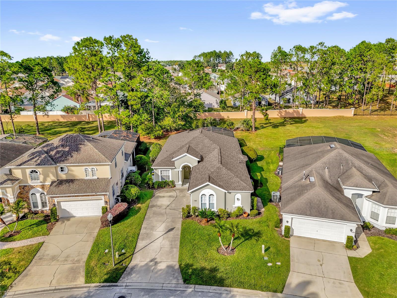 Image 18 of 33 For 130 Calabay Parc Boulevard