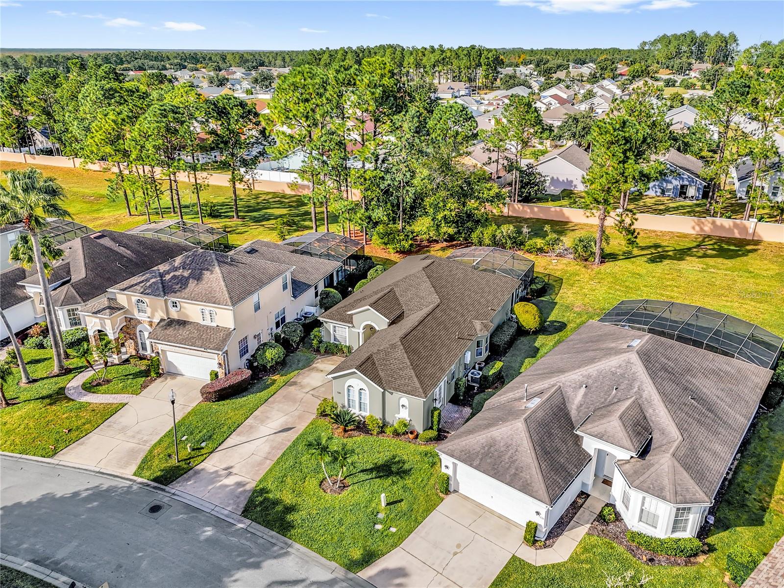 Image 19 of 33 For 130 Calabay Parc Boulevard