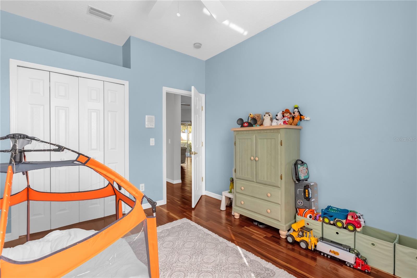 Image 33 of 33 For 130 Calabay Parc Boulevard