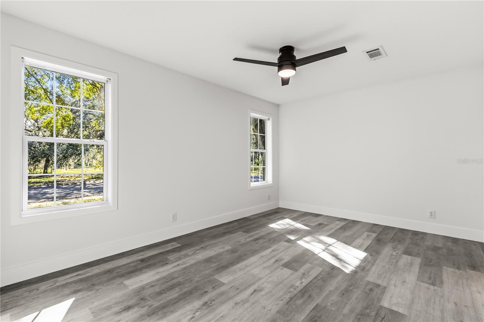 Image 17 of 33 For 14233 Tassleflower Court