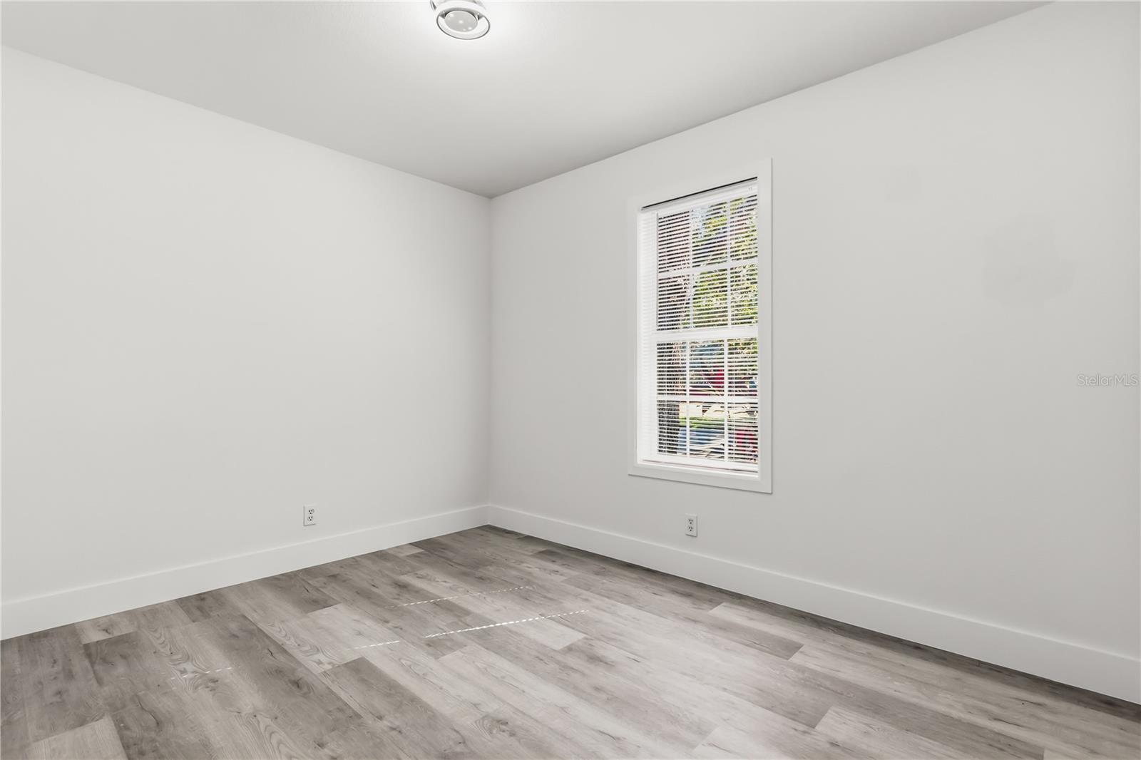 Image 22 of 33 For 14233 Tassleflower Court